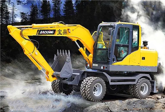 80輪式挖掘機 80輪式挖掘機