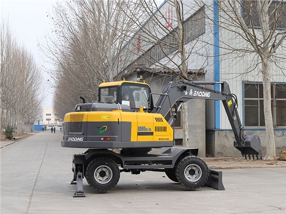 輪式挖掘機.jpg 輪式挖掘機.jpg