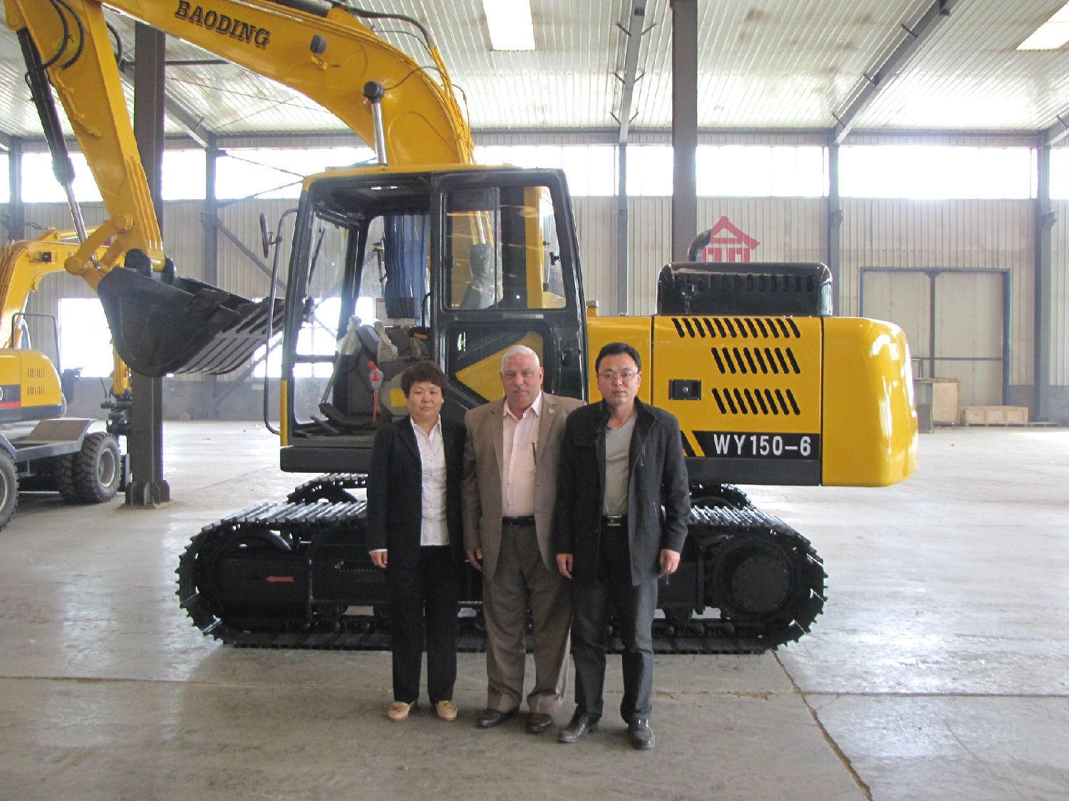 沙特客商和寶鼎公司領導