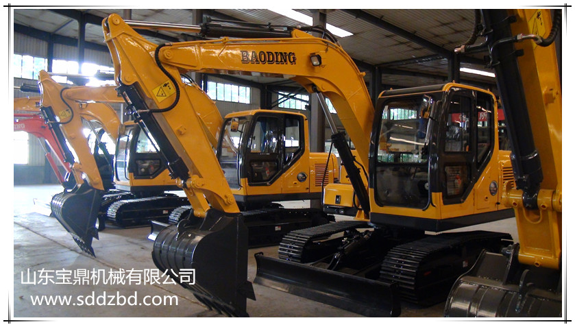 山東寶鼎挖掘機公司小型挖掘機產品