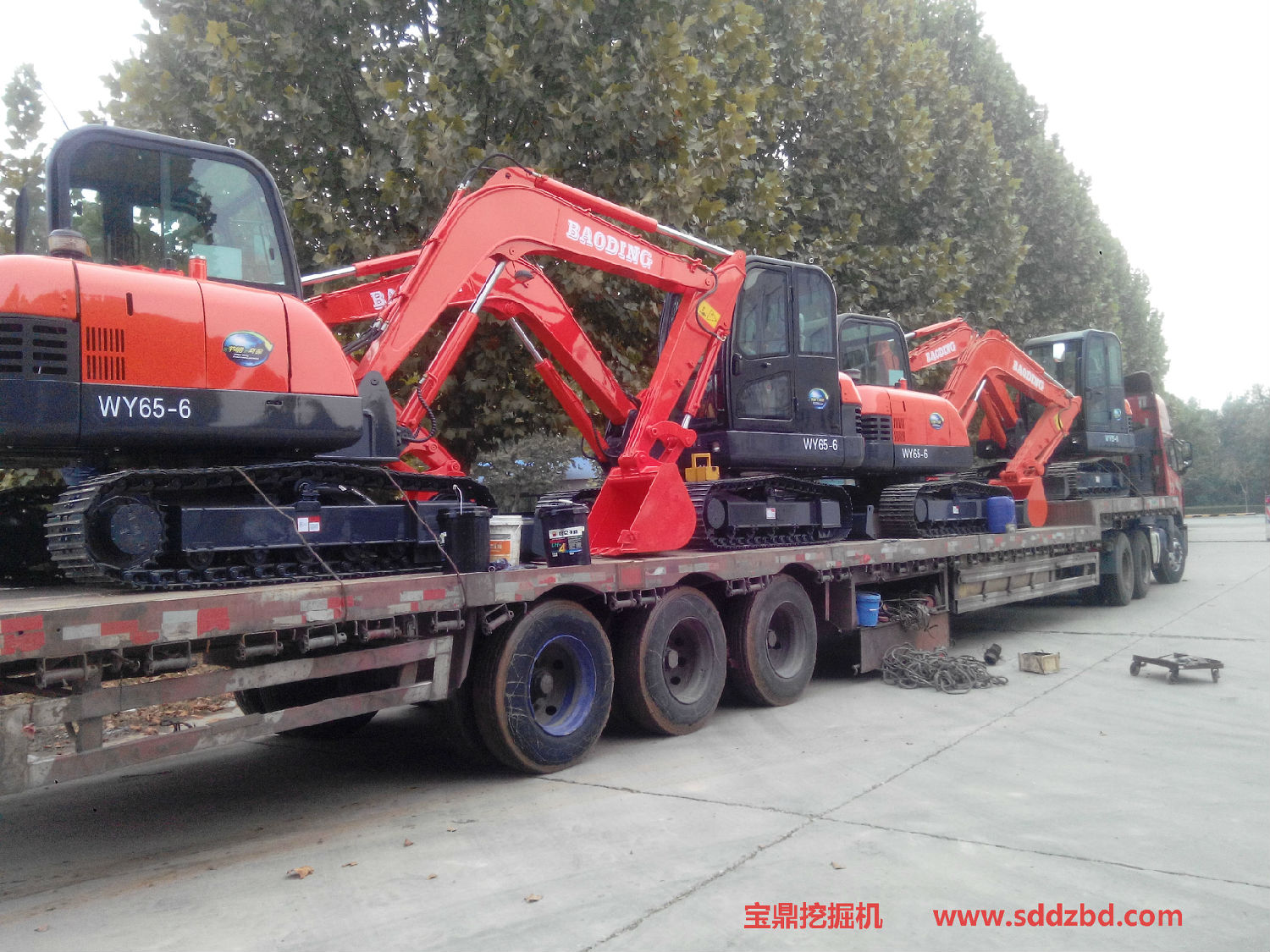 寶鼎小型挖掘機(jī)械產(chǎn)品 寶鼎小型挖掘機(jī)械產(chǎn)品