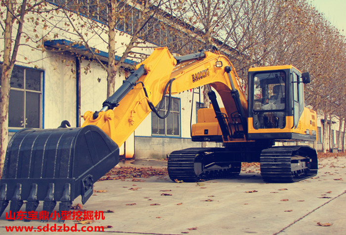 山東寶鼎150小型挖掘機械產品