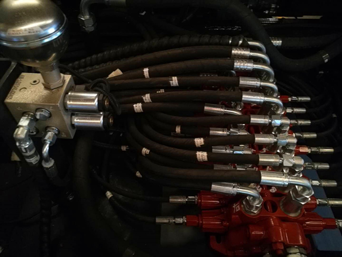 新款95輪式抓木機液壓系統部件圖 新款95輪式抓木機液壓系統部件圖