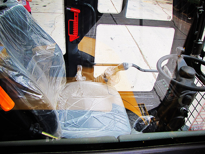 新款抓木機駕駛室座艙 新款抓木機駕駛室座艙