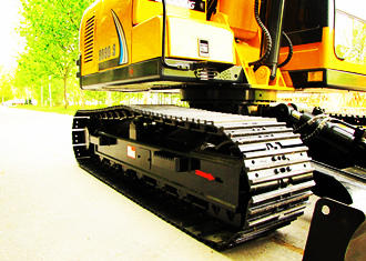 9噸小型挖掘機(jī)下盤加固設(shè)計 9噸小型挖掘機(jī)下盤加固設(shè)計