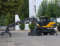 寶鼎輪式抓木機 寶鼎輪式抓木機