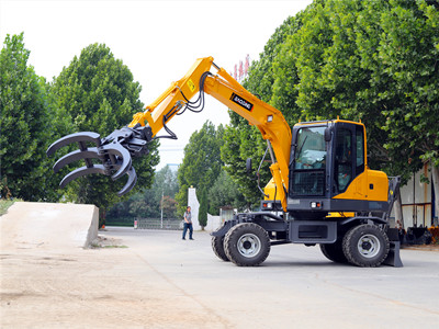 寶鼎小型抓木機 寶鼎小型抓木機