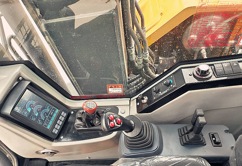 大屏幕儀表 大屏幕儀表