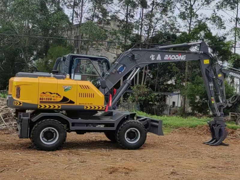 輪式抓木機 輪式抓木機