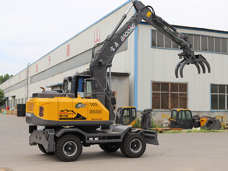 寶鼎抓木機.jpg 寶鼎抓木機.jpg