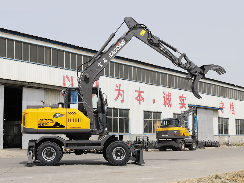 寶鼎95抓木機1.jpg 寶鼎95抓木機1.jpg