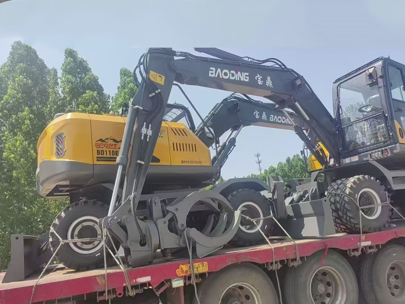 寶鼎輪式抓木機.png 寶鼎輪式抓木機.png