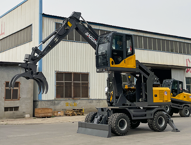 寶鼎120抓木機升降駕駛室