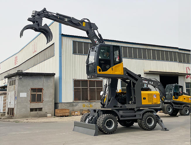 寶鼎120抓木機升降駕駛室