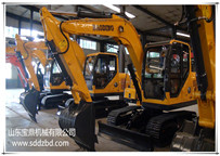 山東寶鼎挖掘機廠家小型挖掘機產(chǎn)品 山東寶鼎挖掘機廠家小型挖掘機產(chǎn)品